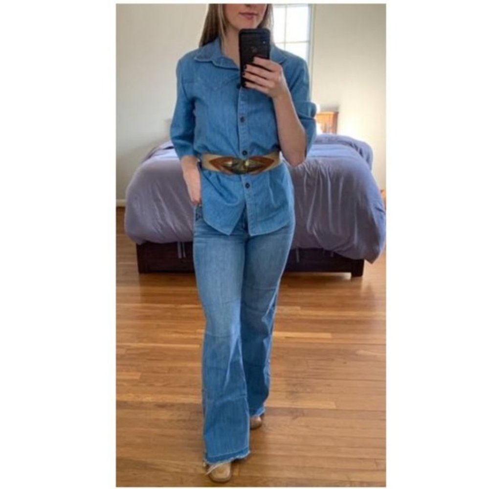 SOLD *Vintage* Denim Button-up